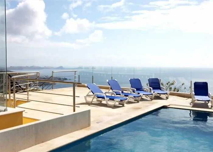 Baia Brava Aparthotel 4*